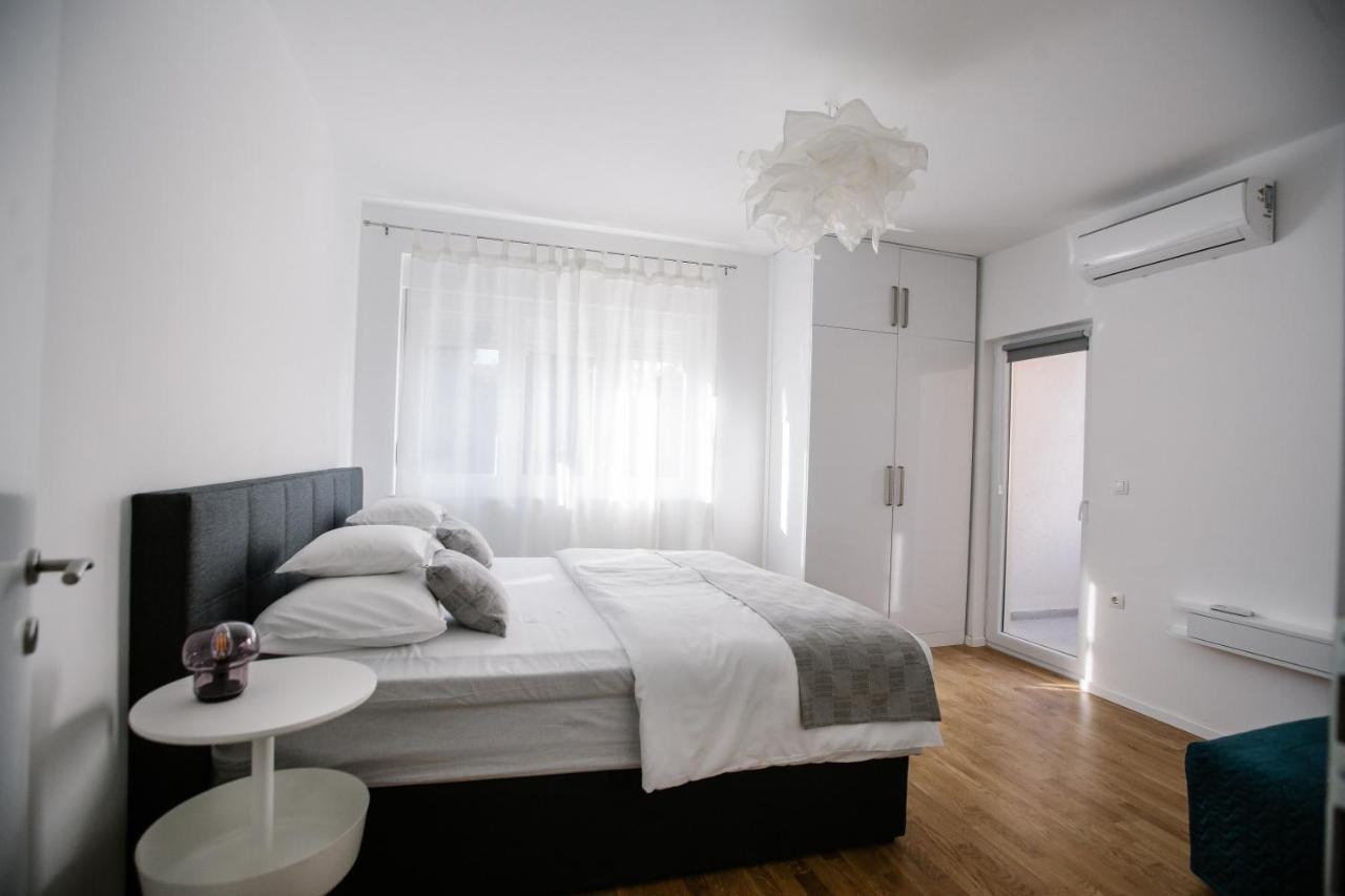Big Tree Apartment & The Nest Apartment - Free Parking Мостар Екстер'єр фото
