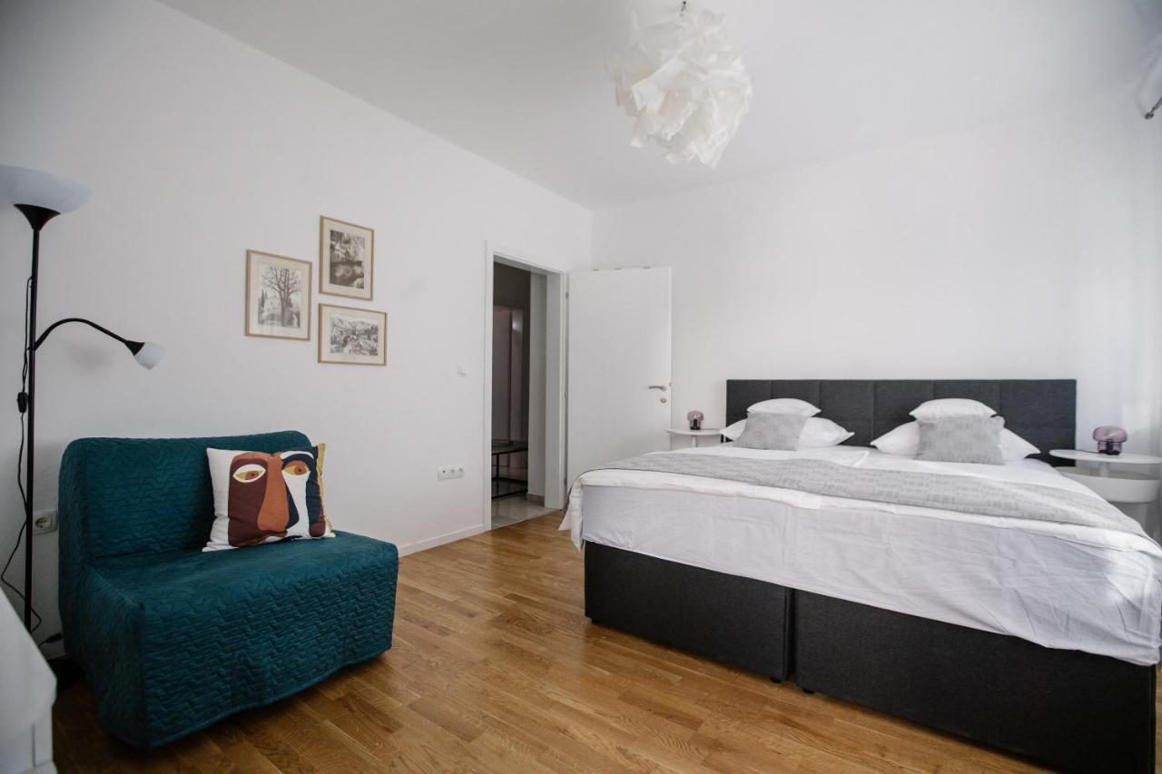 Big Tree Apartment & The Nest Apartment - Free Parking Мостар Екстер'єр фото