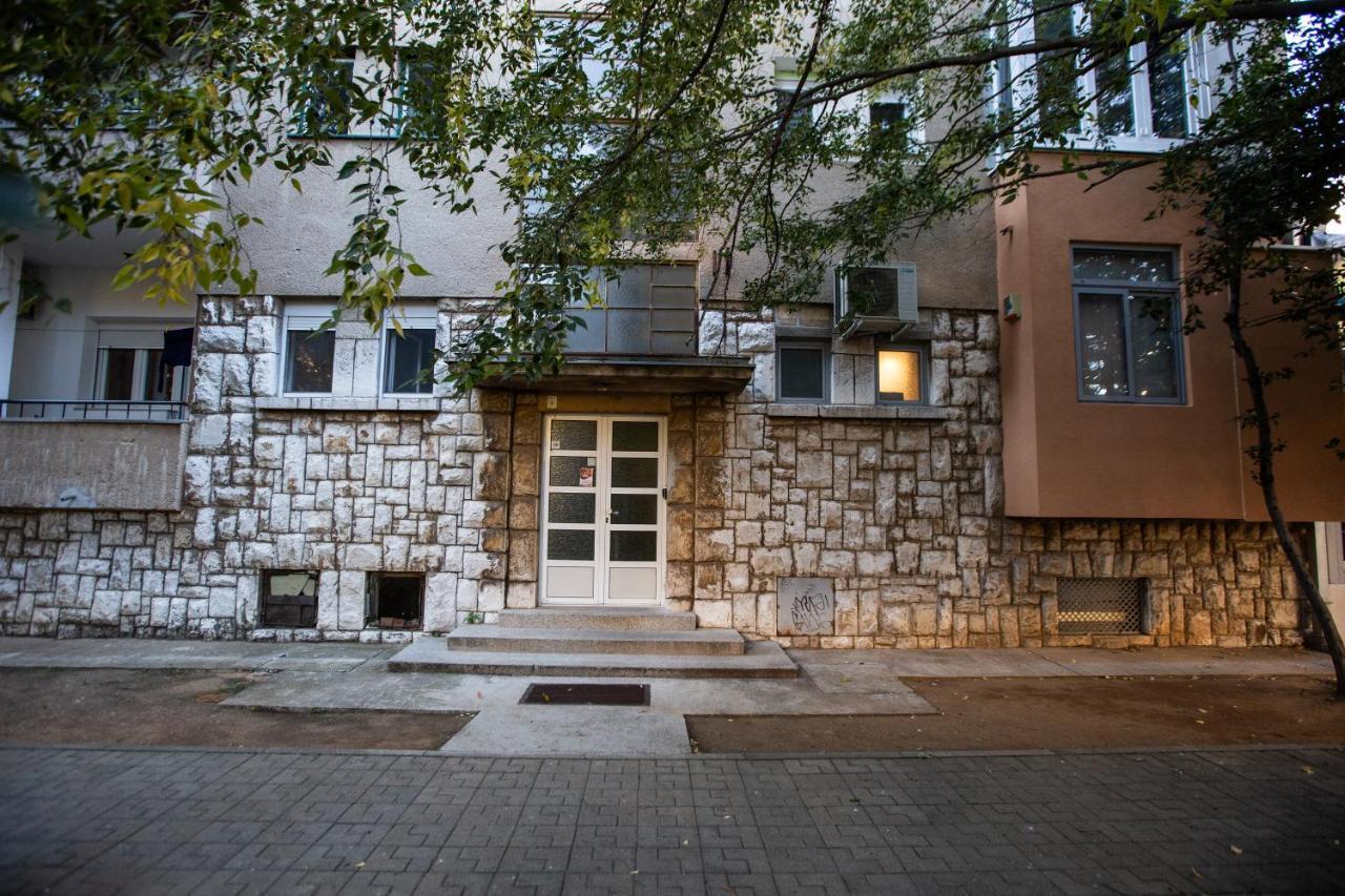 Big Tree Apartment & The Nest Apartment - Free Parking Мостар Екстер'єр фото