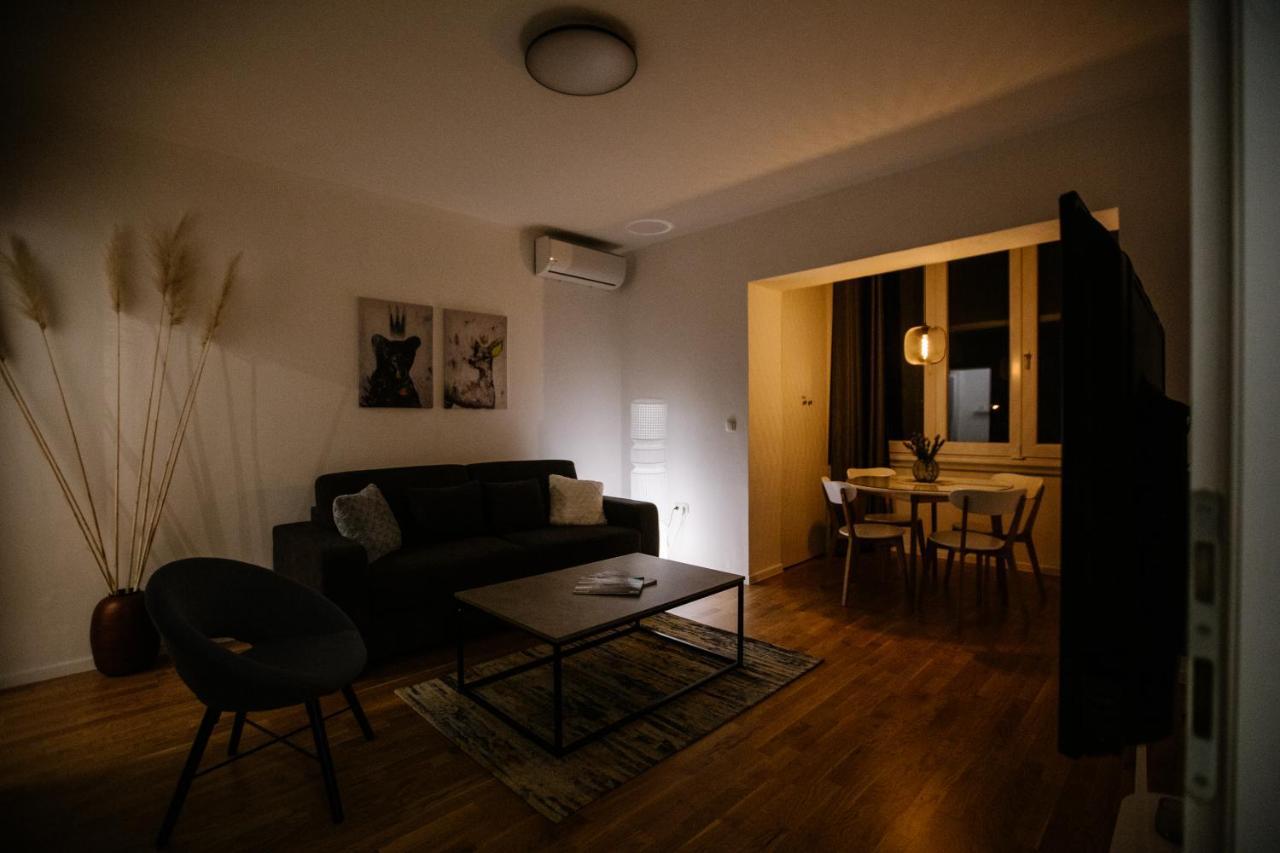 Big Tree Apartment & The Nest Apartment - Free Parking Мостар Екстер'єр фото